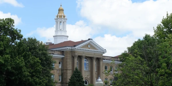 Western Illinois University - AOD Resource Center